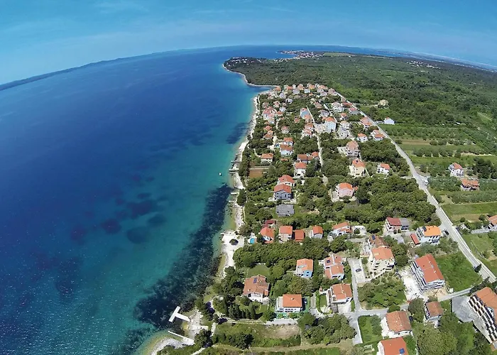 2 Bedroom Gorgeous In Kožino